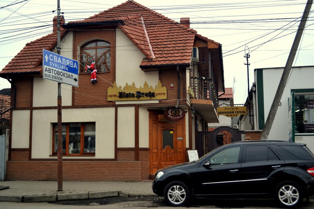 Zlata Praha * موكاشيفه